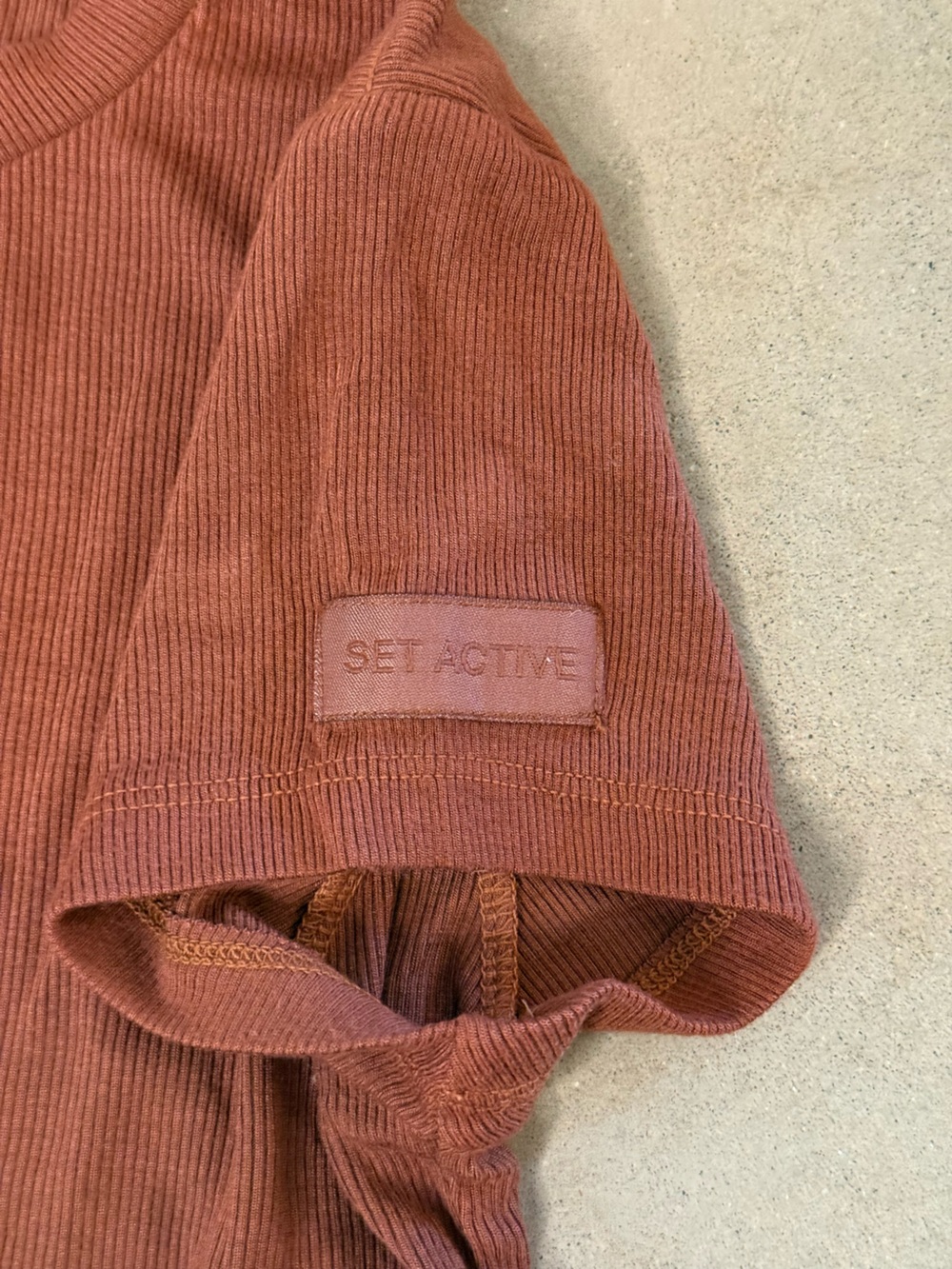 SET Active Rust Short Sleeve Ribbed Crop Top Tee - Picture 3 of 4